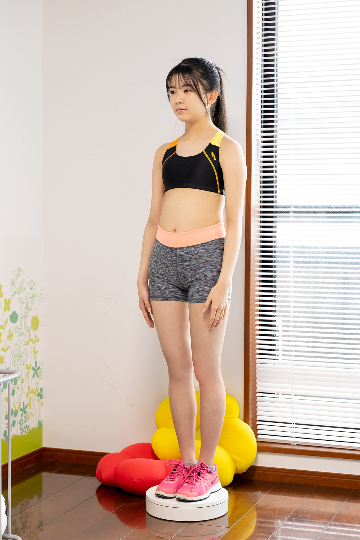 g_imaizumi_m02_002.jpg